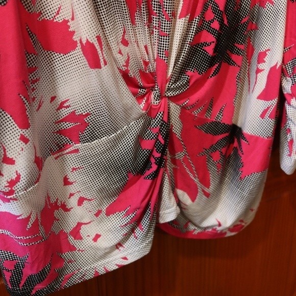 Tribal Plus Size 3X Tropical Tribal Print Twist Top | Doleman Sleeve Rayon - Picture 3 of 13